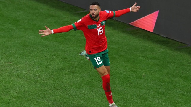 Tiền đạo ĐT Morocco vượt kỷ lục giậm nhảy của Ronaldo? - Ảnh 1. Tiền đạo ĐT Morocco vượt kỷ lục giậm nhảy của Ronaldo? - Ảnh 1.