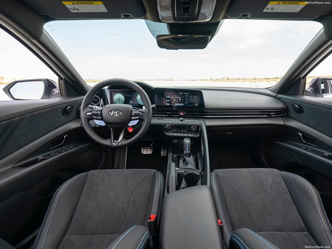 Hyundai Elantra N 2022 lần đầu lộ diện: Ngoại hình bắt mắt, phả hơi nóng lên Civic Type R - Ảnh 5.