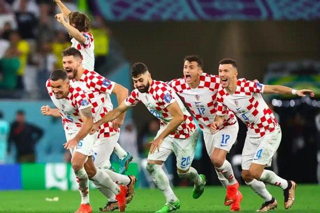 Top 10 khoảnh khắc đáng nhớ nhất trước bán kết World Cup 2022 - Ảnh 7.