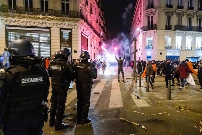 Cảnh báo nguy cơ bạo động giữa CĐV Pháp và Morocco tại Paris - Ảnh 1.