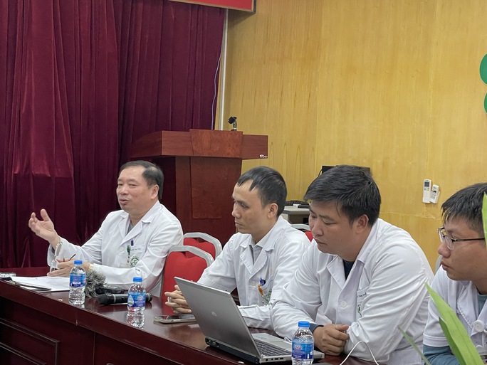 Bác sĩ nêu dấu hiệu điển hình nhận diện người có nguy cơ tự sát - Ảnh 1.