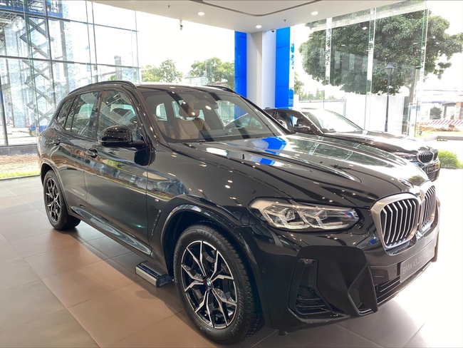 BMW X3 2023 lắp ráp về đại lý: Giá từ 1,799 tỷ đồng, thêm dẫn động cầu sau, cạnh tranh GLC - Ảnh 9.