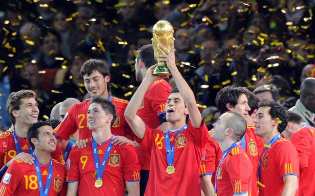 Thất bại ở World Cup, Busquets tuyên bố giã từ ĐT Tây Ban Nha - Ảnh 2.