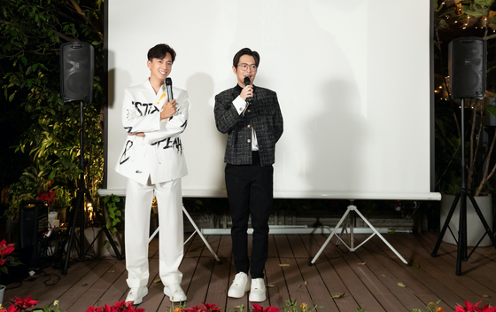 3 tháng 3 MV, Ngô Kiến Huy hết mình cho mùa âm nhạc cuối năm - Ảnh 1.