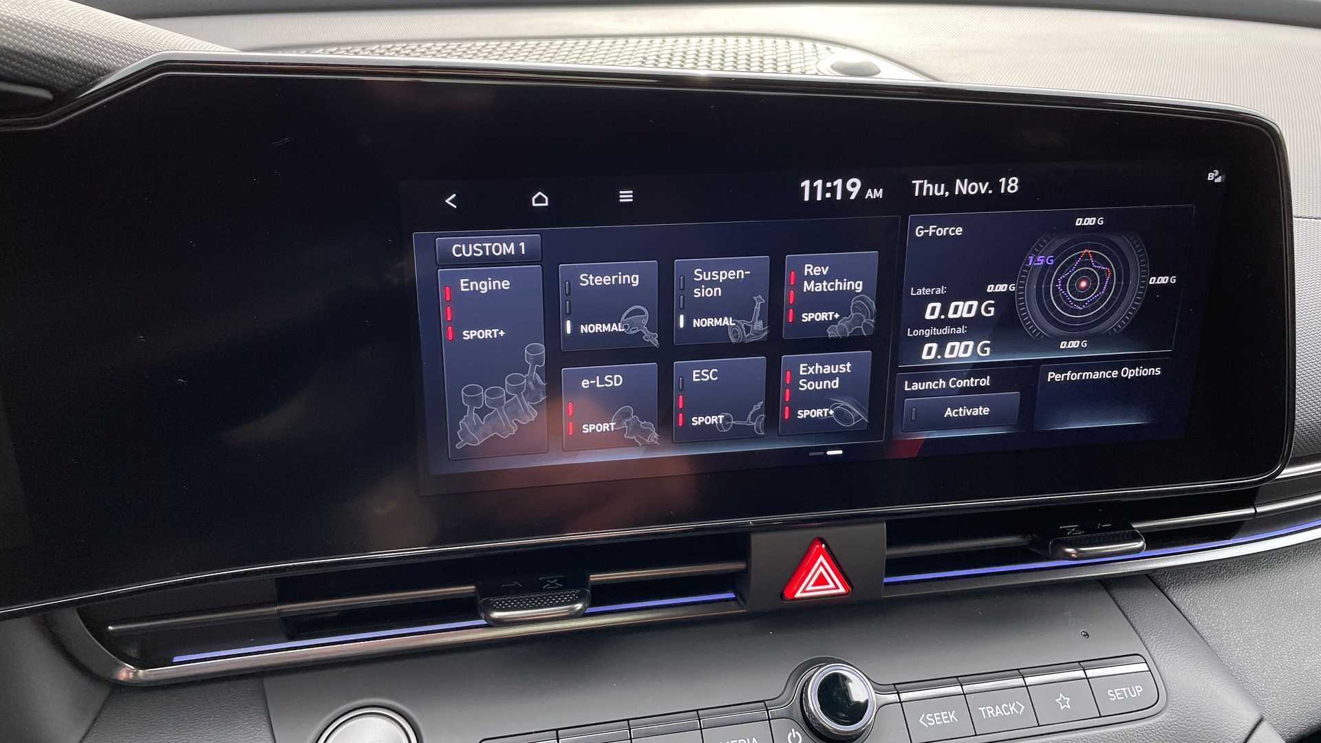 Hyundai Elantra N đi đăng kiểm, về Việt Nam với giá 1,5 tỷ đồng đấu Honda Civic Type R? - Ảnh 14. Hyundai Elantra N đi đăng kiểm, về Việt Nam với giá 1,5 tỷ đồng đấu Honda Civic Type R? - Ảnh 14.