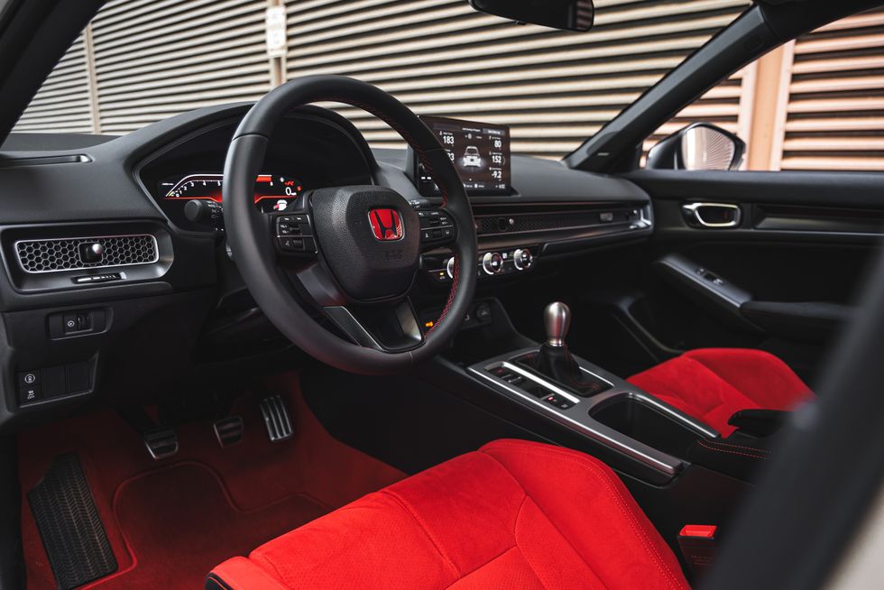 Honda Civic Type R có thông số tại Việt Nam: Mạnh 315 mã lực nhưng tốn 8,6 lít xăng/100 km - Ảnh 9.