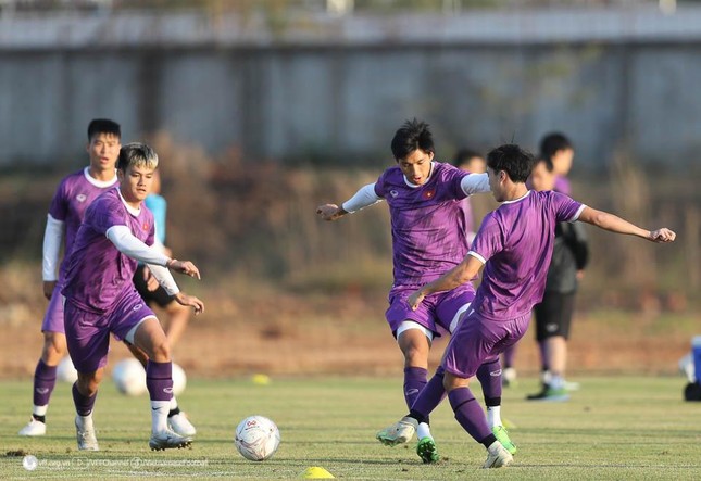 Lịch thi đấu và trực tiếp AFF Cup 2022 ngày 21/12: Tuyển Việt Nam bắt đầu hành trình - Ảnh 1.