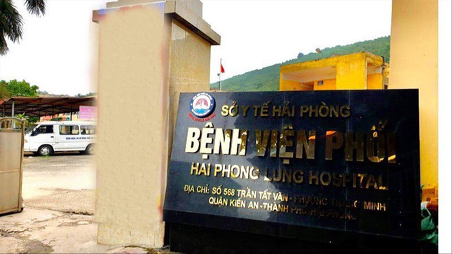 Phê bình Giám đốc Bệnh viện Phổi Hải Phòng vụ ‘kẹp’ 4 triệu vào hồ sơ xét bậc lương