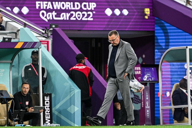 Thêm một HLV mất việc sau World Cup 2022 - Ảnh 1.