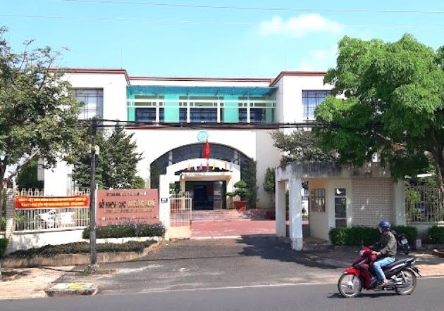 Phó giám đốc sở 48 tuổi ở Bình Phước xin nghỉ việc