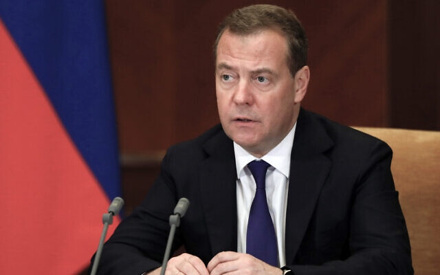 Ông Medvedev: Nga sẽ làm mọi cách để ngăn thế chiến 3 và thảm họa hạt nhân - Ảnh 1.