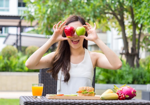 Chỉ cần ăn táo vào 1 thời điểm trong ngày, nữ diễn viên Nhật Bản giảm tới 3kg trong 2 tuần - Ảnh 4.
