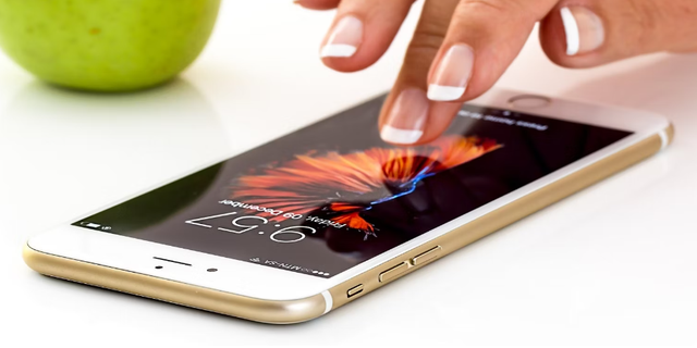 6 cách khắc phục iPhone bị treo logo - Ảnh 1.