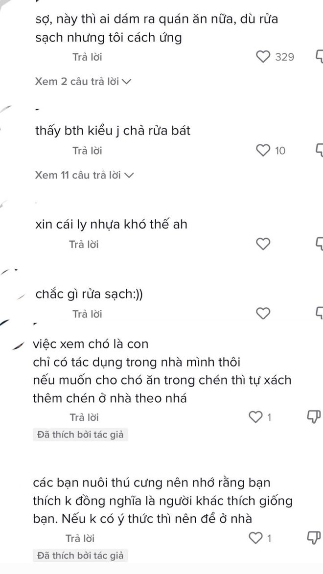  Cô gái cho thú cưng ăn chung bát tại quán khiến cộng đồng mạng tranh cãi dữ dội - Ảnh 4.