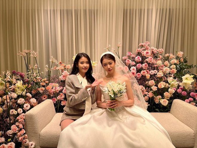  2022 - Năm Kbiz toàn tin hỷ của sao hạng A: Đám cưới BinJin và Park Shin Hye như lễ trao giải, Gong Hyo Jin - Jiyeon quá độc lạ - Ảnh 27.