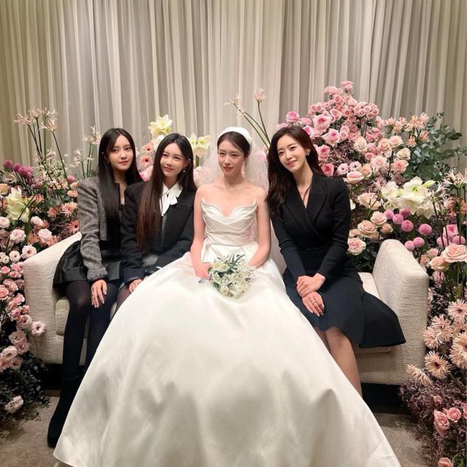  2022 - Năm Kbiz toàn tin hỷ của sao hạng A: Đám cưới BinJin và Park Shin Hye như lễ trao giải, Gong Hyo Jin - Jiyeon quá độc lạ - Ảnh 26.