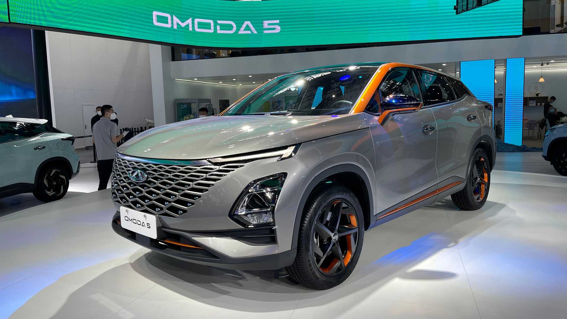 Chery lên lịch đưa 5 xe mới về Việt Nam: Omoda 5 lấp lửng giữa HR-V và CR-V, nhiều tên chưa từng xuất hiện - Ảnh 2. Chery lên lịch đưa 5 xe mới về Việt Nam: Omoda 5 lấp lửng giữa HR-V và CR-V, nhiều tên chưa từng xuất hiện - Ảnh 2.