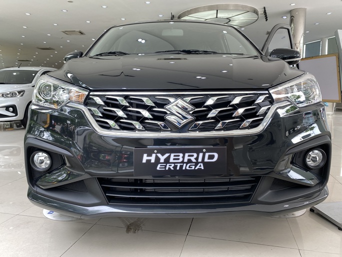Xe đa dụng MPV đua nhau giảm giá những ngày cuối năm - Ảnh 6. Xe đa dụng MPV đua nhau giảm giá những ngày cuối năm - Ảnh 6.