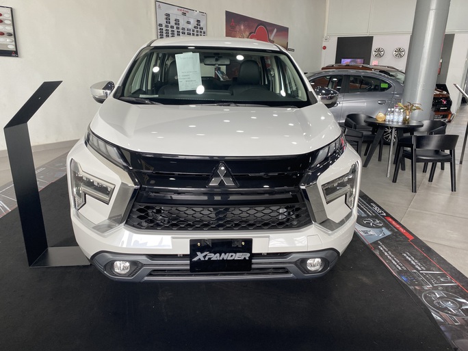 Xe đa dụng MPV đua nhau giảm giá những ngày cuối năm - Ảnh 5. Xe đa dụng MPV đua nhau giảm giá những ngày cuối năm - Ảnh 5.