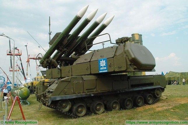 Buk-M2 Nga bắn hạ hàng chục UAV Bayraktar và tên lửa HIMARS của Ukraine - Ảnh 2.