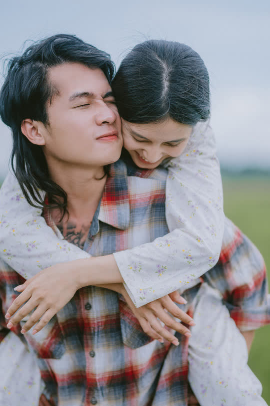 Dân mạng mỉa mai Jack vì động thái lạ sau bài tố không chu cấp của Thiên An