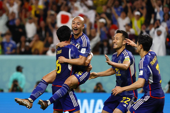 World Cup 2022: Bóng đá Nhật - Hàn còn thiếu những gì? - Ảnh 1.