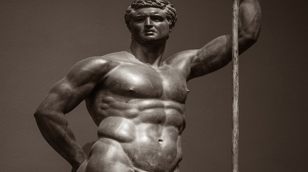 Tiêu chuẩn nhan sắc của nam giới qua các thời kỳ trong lịch sử: Đàn ông từng phải nặng cân hoặc nữ tính mới được coi là đẹp - Ảnh 2.