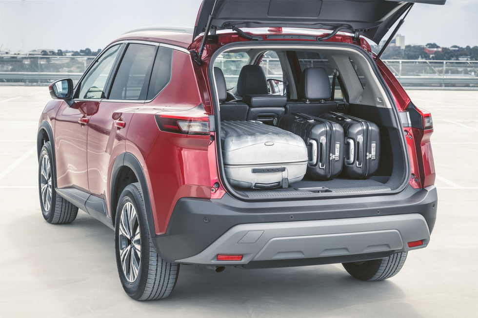 Nissan X-Trail 2023 giá quy đổi tới 840 triệu đồng: Dễ về Việt Nam sau thời gian hoãn vì dịch - Ảnh 7.