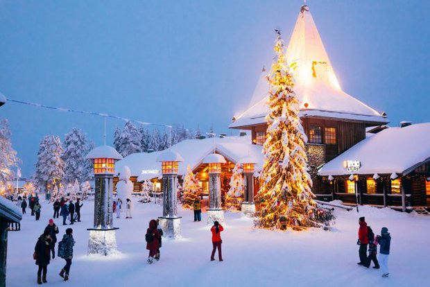 Cận cảnh ngôi làng ông già Noel đẹp như cổ tích, tuyết trắng rơi 6 tháng ở Phần Lan - Ảnh 1.