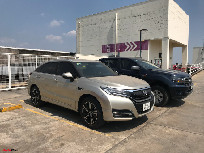 Honda UR-V hàng hiếm về Việt Nam: Crossover đàn anh của CR-V, kiểu dáng SUV lai coupe, nhập Trung Quốc - Ảnh 2.