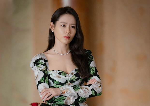  Hoa mắt trước gia tài ngất ngưởng nhà Hyun Bin - Son Ye Jin: Vợ cát xê đã cao chọc trời, tài sản còn hơn gấp 6 lần chồng - Ảnh 2.