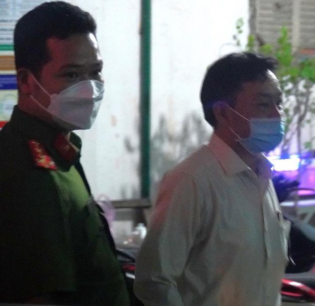 Chân dung 5 cựu quan chức tỉnh Bình Thuận vừa bị bắt giam - Ảnh 2.