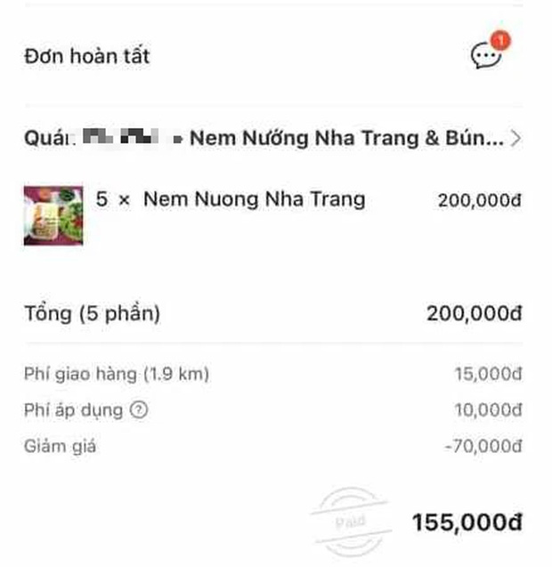 Cô gái mua phần nem nướng Nha Trang về ăn, mở bịch rau phát hiện con quái vật hút máu liền nhanh tay chụp ảnh bóc phốt! - Ảnh 2.