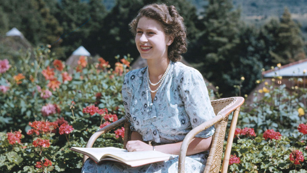 Đại Lễ Bạch Kim của Nữ Hoàng Anh: Ký ức đau buồn ngày lên ngôi 70 năm trước của nàng Công chúa 25 tuổi non trẻ nhưng mạnh mẽ - Ảnh 1.