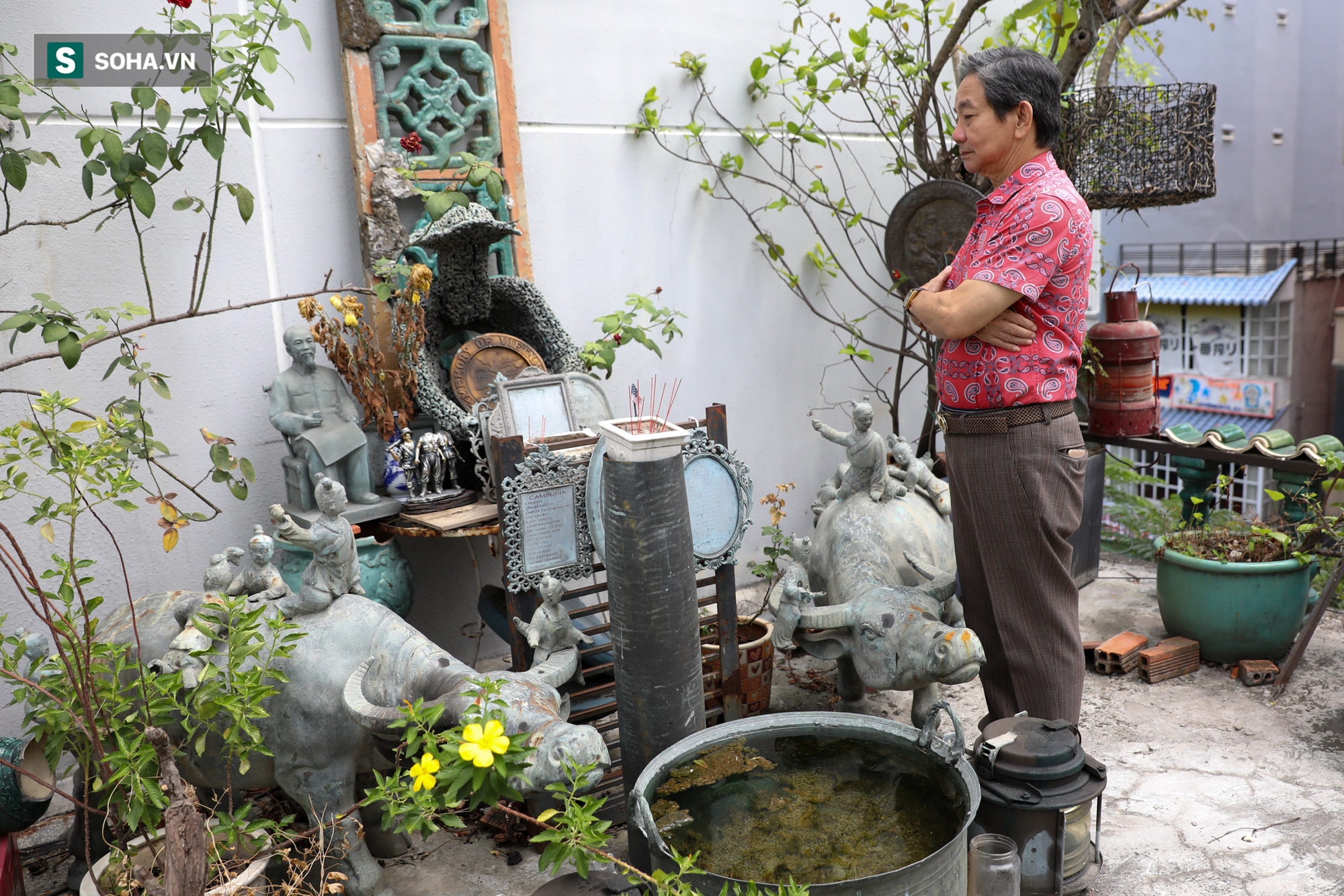 Khám phá kho đồ cổ có một không hai trị giá hơn nghìn tỷ đồng giữa trung tâm TP.HCM - Ảnh 8. Khám phá kho đồ cổ có một không hai trị giá hơn nghìn tỷ đồng giữa trung tâm TP.HCM - Ảnh 8.