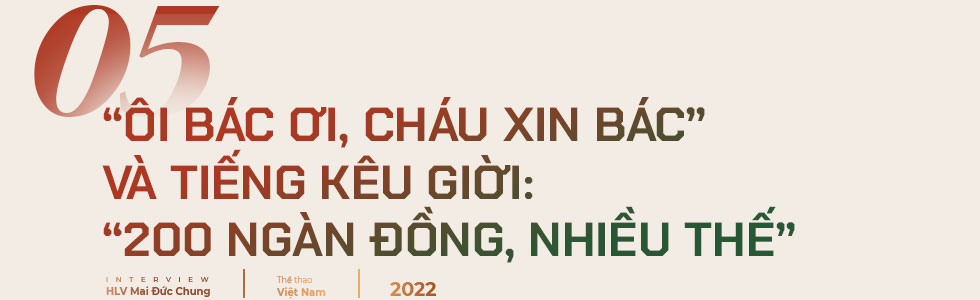 HLV Mai Đức Chung: Nữ cầu thủ lương tháng 2,1 triệu thì lót tay cái gì? - Ảnh 13.