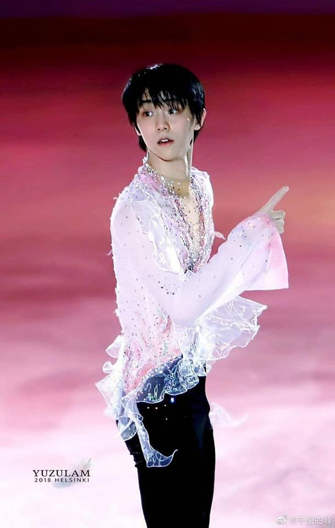 Olympic Bắc Kinh bùng nổ ngày bế mạc: “Hoàng tử trượt băng” phá đảo cả cõi mạng với màn trình diễn đẹp hơn cả giấc mộng - Ảnh 2.