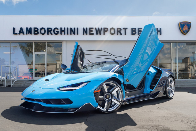 Showroom Việt chào hàng siêu phẩm Lamborghini Centenario Roadster: Cả thể giới có 20 chiếc, xe sẽ về sớm miễn là khách hàng đủ tiền - Ảnh 8.