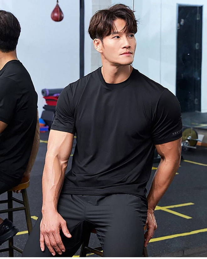 Dispatch đưa tin: Park Seo Joon xác nhận dương tính với COVID-19, hủy bỏ mọi lịch trình hoạt động - Ảnh 2.