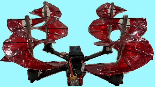  Ngạc nhiên chưa, hóa ra thiết kế trực thăng ốc vít trên không của Leonardo da Vinci thật sự hoạt động  - Ảnh 2.
