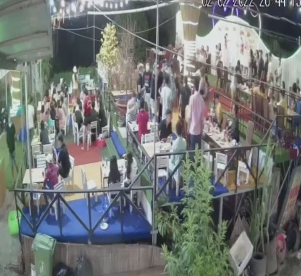 Phỏng vấn N&Oacute;NG Trang Nemo sau clip bị bạt tai - tạt nước ở Bến Tre: 4 - 5 người đ&agrave;n &ocirc;ng v&acirc;y quanh, t&ocirc;i rất sợ h&atilde;i - Ảnh 5.