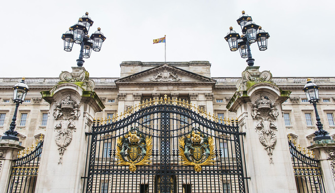 Top 10 ngôi nhà đắt nhất thế giới: Cung điện Hoàng gia Anh đứng đầu danh sách với mức giá nghe xong có thể khiến nhiều người ngất xỉu! - Ảnh 7.