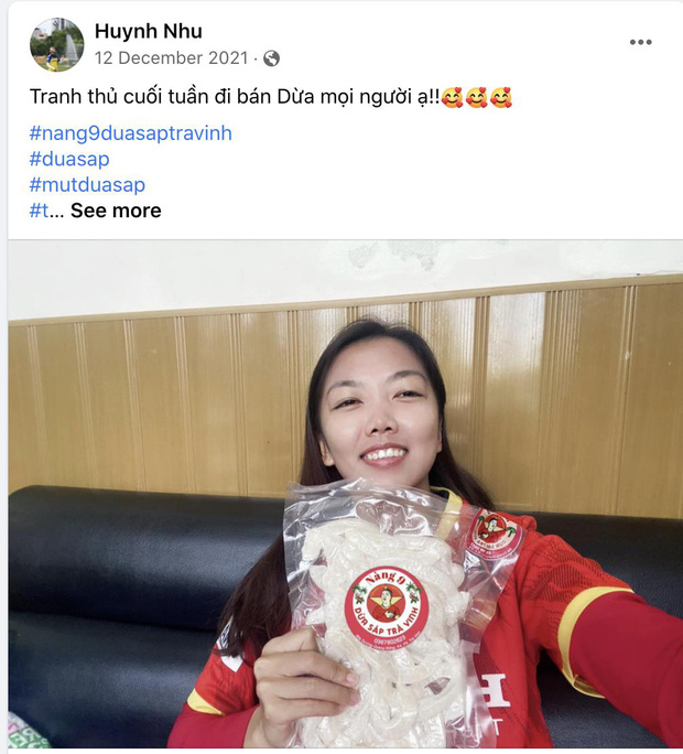 Loạt nghề tay trái của các nữ tuyển thủ ĐT Việt Nam: Người bán cháo vịt, người bán dừa vẫn quyết đấu vào World Cup! - Ảnh 3.