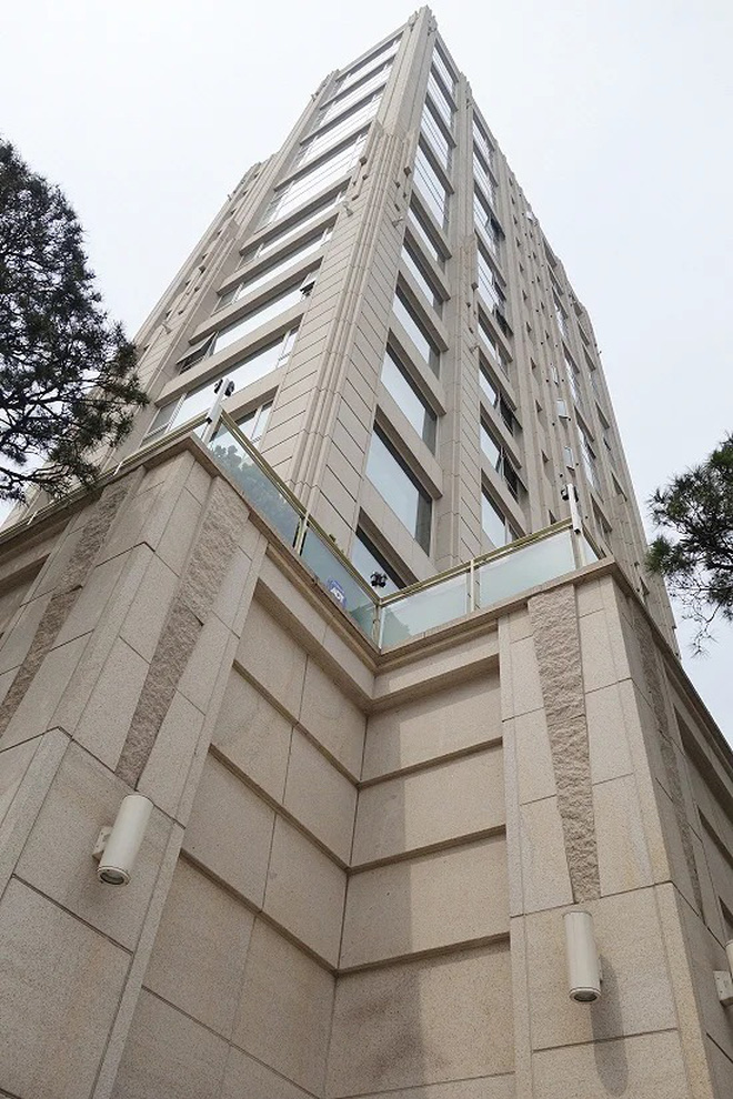 Mợ chảnh Jeon Ji Hyun chốt đơn tòa nhà ngàn tỷ, đếm lại tổng giá trị nhà của đại gia bất động sản giàu nhất Kbiz mà chóng mặt - Ảnh 5.
