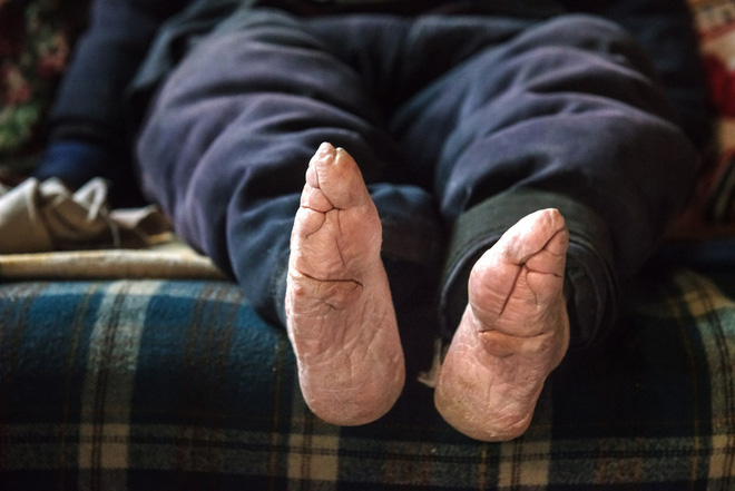 Hình ảnh của những đôi chân gót sen cuối cùng tại Trung Quốc: Nhân chứng sống ám ảnh về hủ tục đau thương bậc nhất thời phong kiến - Ảnh 16.