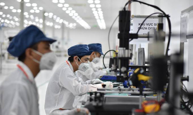  Mức tăng lương của lao động Việt Nam năm nay có đuổi kịp lạm phát?  - Ảnh 2.