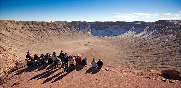 Not trusting experts, the man bought the crater for 300 USD: Accidentally became a billionaire - Photo 5.