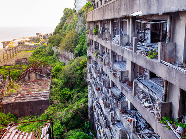 Sự thật đen tối và những bí mật của hòn đảo Hashima - hoang đảo của Nhật Bản - Ảnh 7.