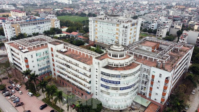 Hai Duong Provincial General Hospital has been operating for 13 years and has not been accepted - Photo 2.