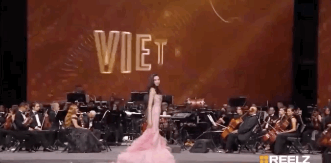 Chung kết Miss World 2021: Hoa hậu Đỗ Thị Hà xinh đẹp, tự tin và đầy năng lượng trên sân khấu - Ảnh 4.